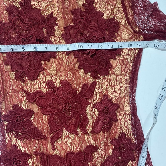 Luxxel Maroon Sheer Net Embroidered Floral Bodycon Dress With Nude Bodysuit M - Picture 14 of 15